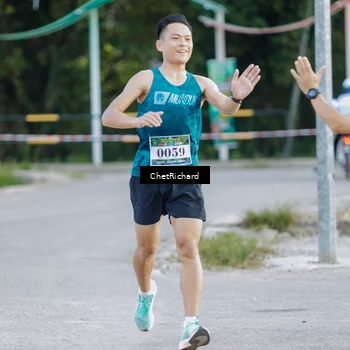 Runner Photo 8100858