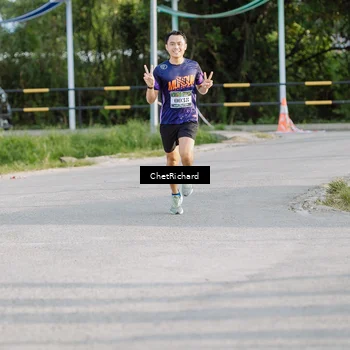 Runner Photo 8100874
