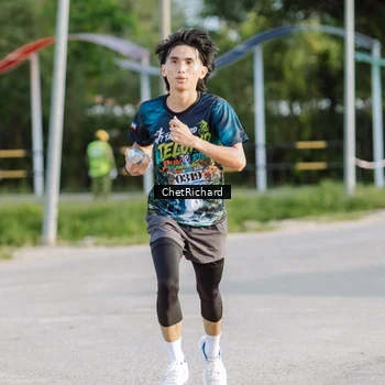 Runner Photo 8100883