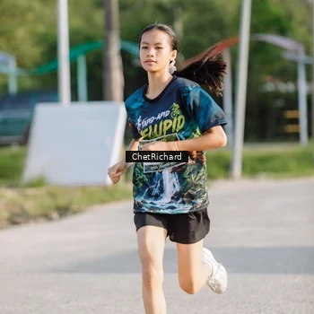 Runner Photo 8100920
