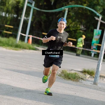 Runner Photo 8100927