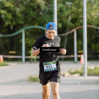 Runner Photo 8100932