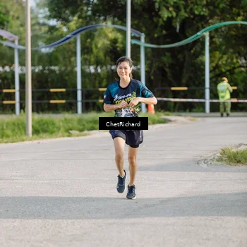 Runner Photo 8100933