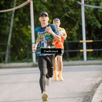 Runner Photo 8100952
