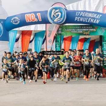 Runner Photo 8100961