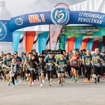 Runner Photo 8100962