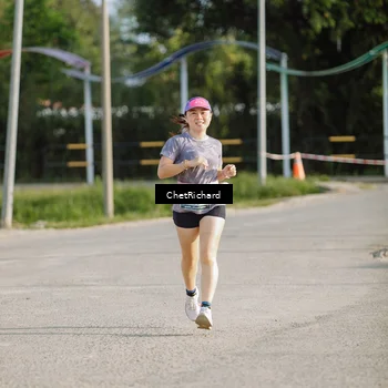 Runner Photo 8100984