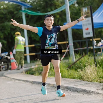 Runner Photo 8100991