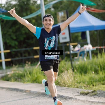 Runner Photo 8100992