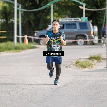 Runner Photo 8100993