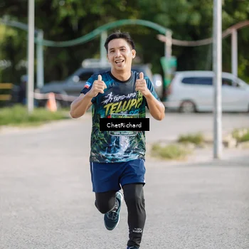 Runner Photo 8100997