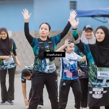 Runner Photo 8101004