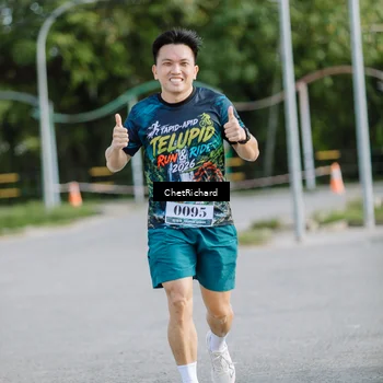Runner Photo 8101010