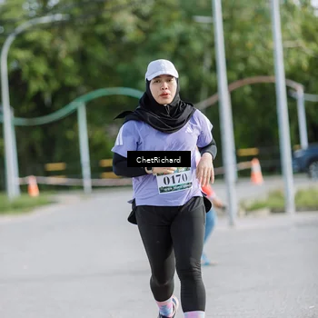 Runner Photo 8101020
