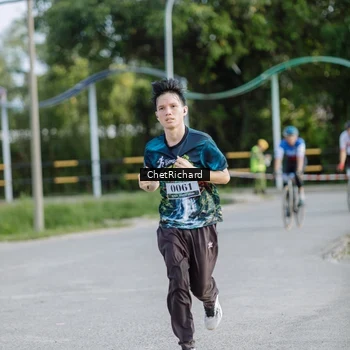 Runner Photo 8101037
