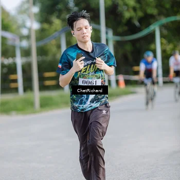 Runner Photo 8101039
