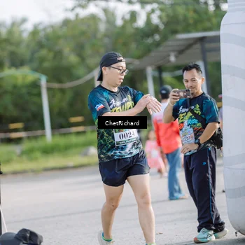 Runner Photo 8101046