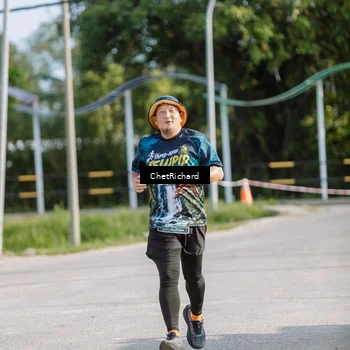 Runner Photo 8101052