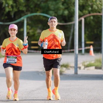 Runner Photo 8101058