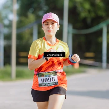 Runner Photo 8101060