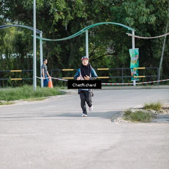 Runner Photo 8101062