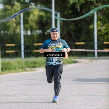 Runner Photo 8101071