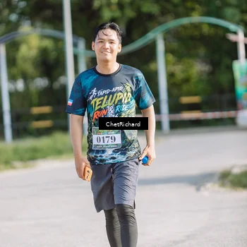 Runner Photo 8101087