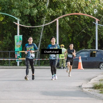 Runner Photo 8101092