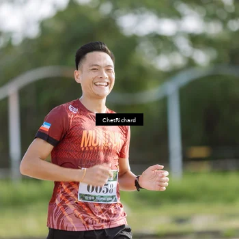Runner Photo 8101103