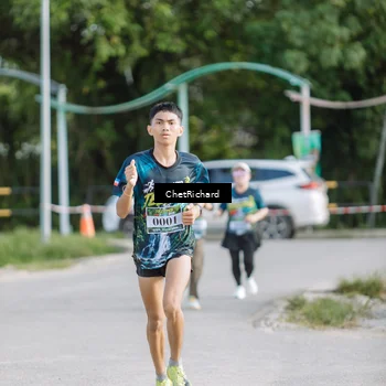 Runner Photo 8101107