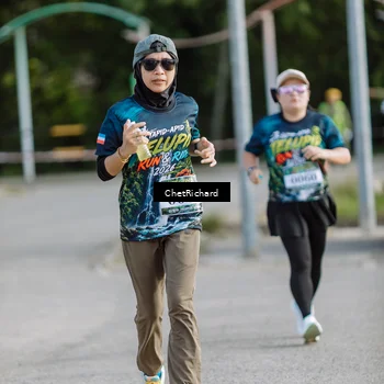Runner Photo 8101110