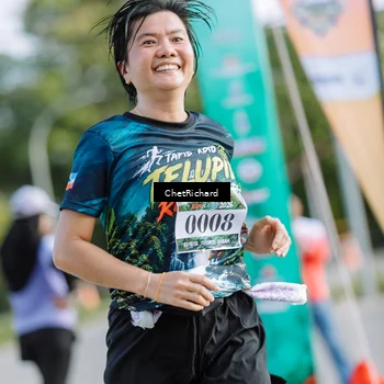Runner Photo 8101115