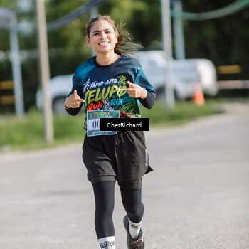 Runner Photo 8101142