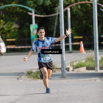 Runner Photo 8101152