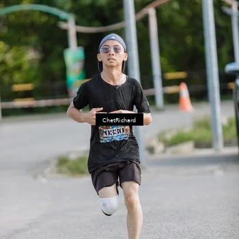 Runner Photo 8101165