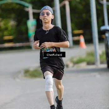 Runner Photo 8101166