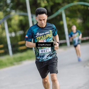 Runner Photo 8101172