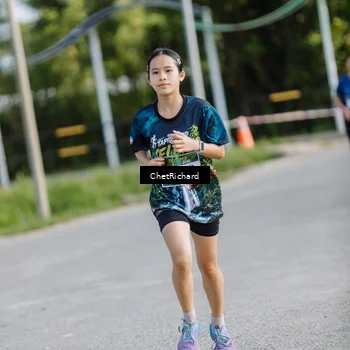 Runner Photo 8101174