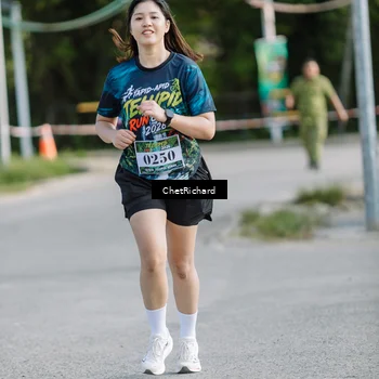 Runner Photo 8101203