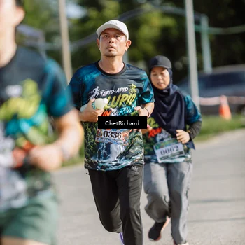 Runner Photo 8101235