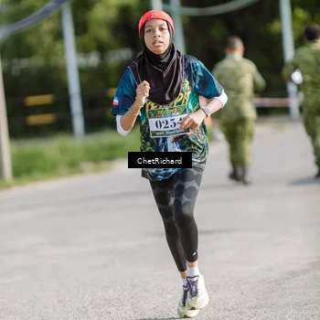 Runner Photo 8101240