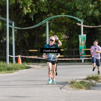 Runner Photo 8101242