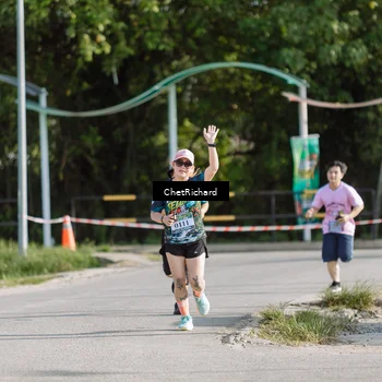 Runner Photo 8101244