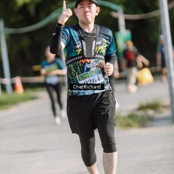 Runner Photo 8101255
