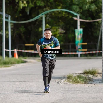 Runner Photo 8101275