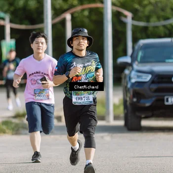 Runner Photo 8101282