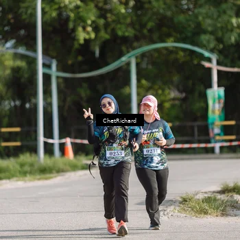 Runner Photo 8101311