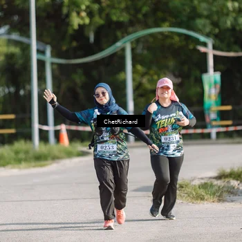 Runner Photo 8101312