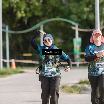 Runner Photo 8101318