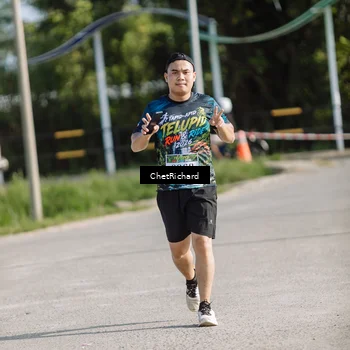 Runner Photo 8101324